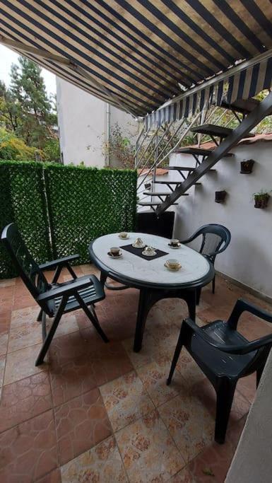 Ferienwohnung Turquoise Orange, The Art Of Vacation In Belgrad Exterior foto